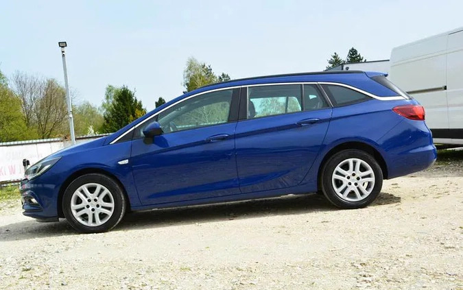 Opel Astra cena 44900 przebieg: 163000, rok produkcji 2018 z Kętrzyn małe 352